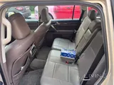 Lexus GX460 - New infotainment and upholstered dashboard